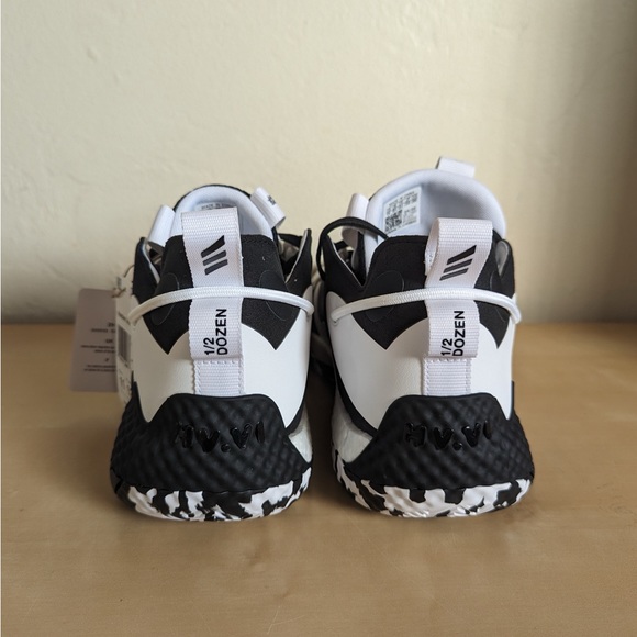 Adidas Harden Vol. 6 Black White Sneakers GV8704 Men's Size 11 James Harden - Picture 5 of 8
